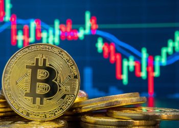 Witness history! Bitcoin in half! Falling earnings? Miners are busy piling up coins