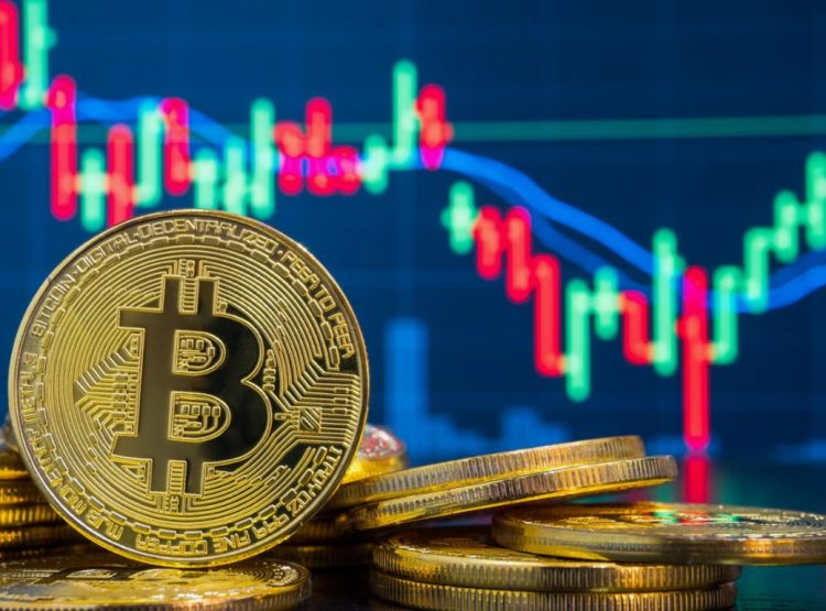 Witness history! Bitcoin in half! Falling earnings? Miners are busy piling up coins