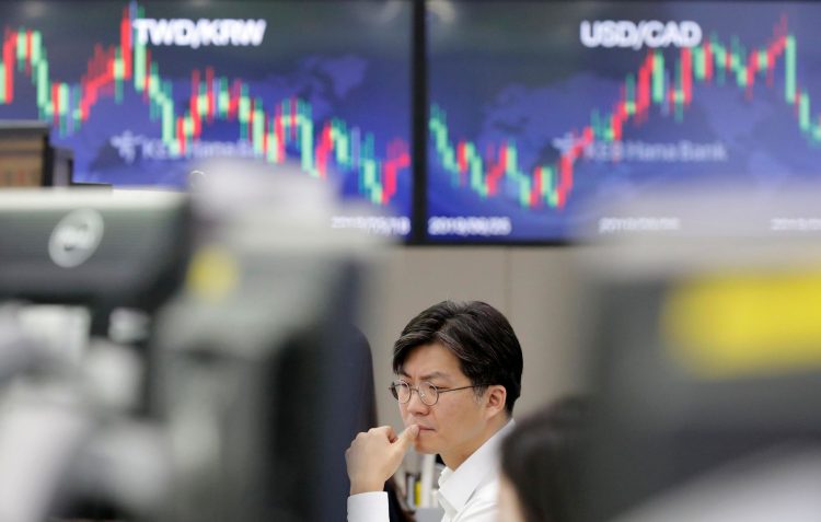 South Korea’s reserves fall in 19 months