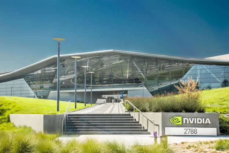 Nvidia hit a new record high, but the Bin is “numb”! The fund manager is shorting the Nasdaq 100ETF three times. What happened?