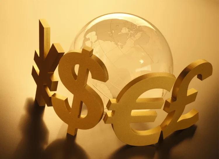Regulatory Divergence: How European and American Policies Shape Their Financial Markets