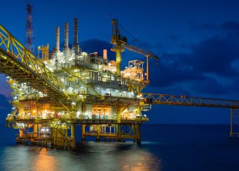 Accelerating Global Energy Transition: What Does the Future Hold for Oil and New Energy Sources?