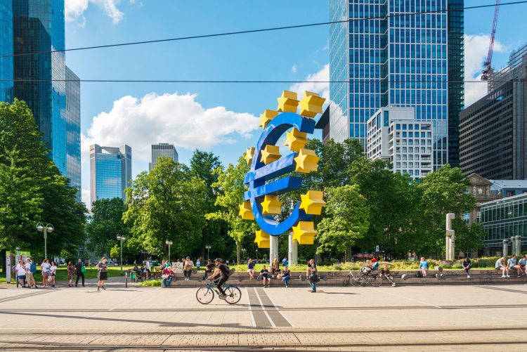 How the European Central Bank’s Policies are Shaping Global Investment Trends