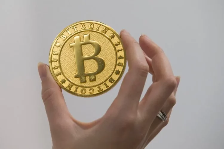 Global Trends in Cryptocurrency: What Experts Think