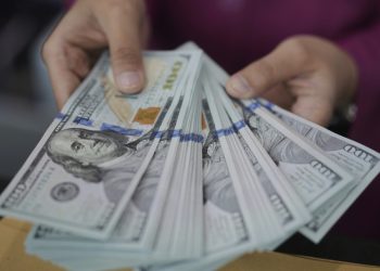 Can the Dollar Stay Strong Amid Global Shifts?