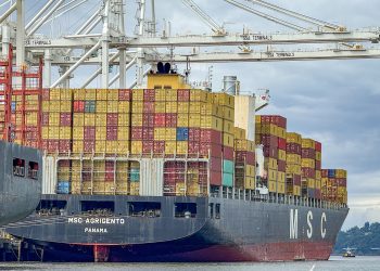 How Did Asia-Pacific’s Container AIS Data Signal a 2024 Fed Minutes Stock Pullback in S&P 500?