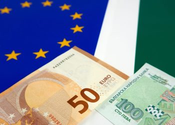 How Did 2024 Q4 European Inflation Surprise Data Impact US High-Yield Bond Flows?