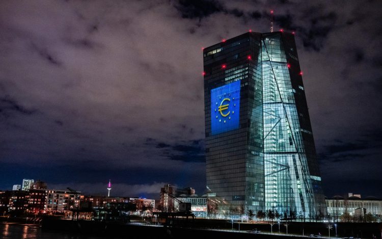 ECB Signals End of Quantitative Easing: Is the Safe-Haven Window for Risk Assets Closing?