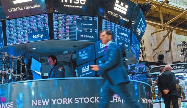 Global PMI Keeps Rising: What Economic Signals Are Hiding Beneath the Surface?