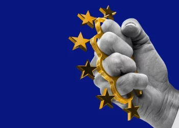 From Inflation Trajectories to Labor Markets: How Structural Divergences Between Europe and the U.S. Shape Global Asset Allocation