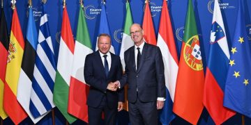 The Asian Century in Flux: Financial Centers, Capital Flows, and Geopolitical Risk