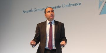 The Asian Century in Flux: Financial Centers, Capital Flows, and Geopolitical Risk