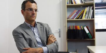 The Asian Century in Flux: Financial Centers, Capital Flows, and Geopolitical Risk